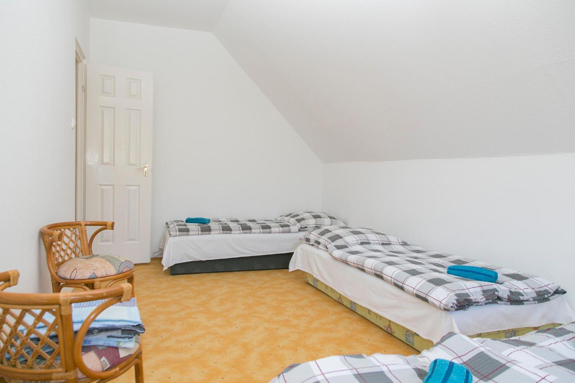 Guens Vendeghaz Hotel Szigliget Ruang foto